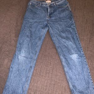 Everlane “The Cheeky Jean” tapered jeans